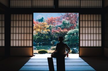 เที่ยวญี่ปุ่น – มือใหม่ต้องรู้อะไร? ตอนที่ 4 ประกันเดินทาง แลกเงิน อะไรยังไง?